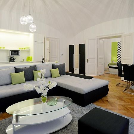 Várkapitány Apartman Eger Exterior foto